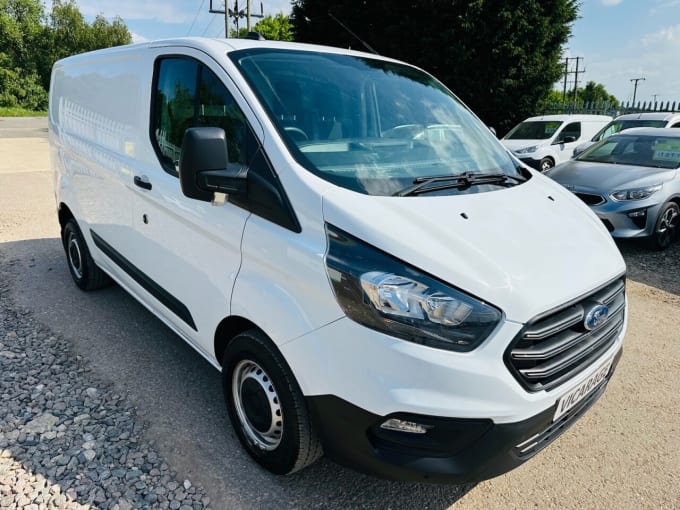 2025 Ford Transit Custom