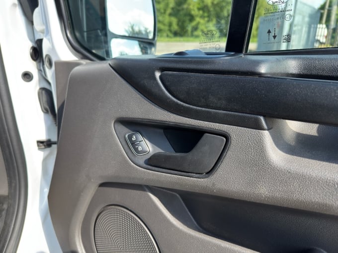 2025 Ford Transit Custom