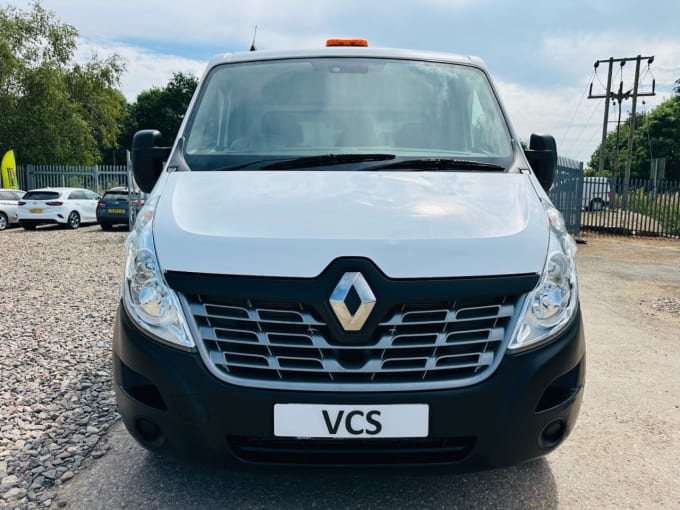 2025 Renault Master