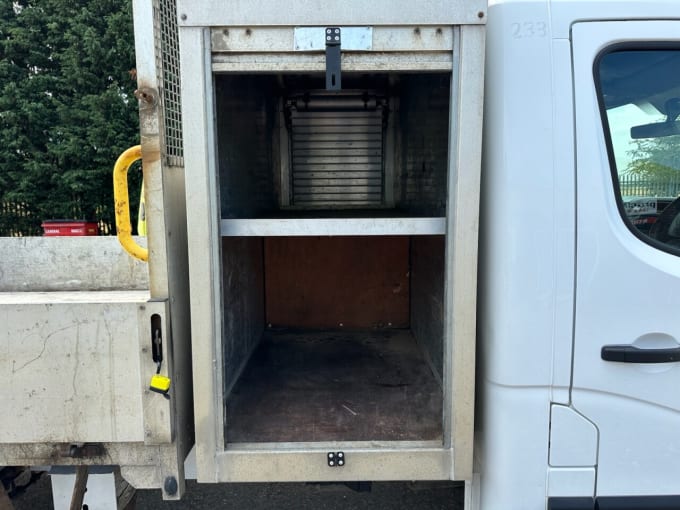 2025 Renault Master
