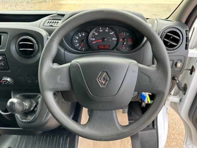 2025 Renault Master