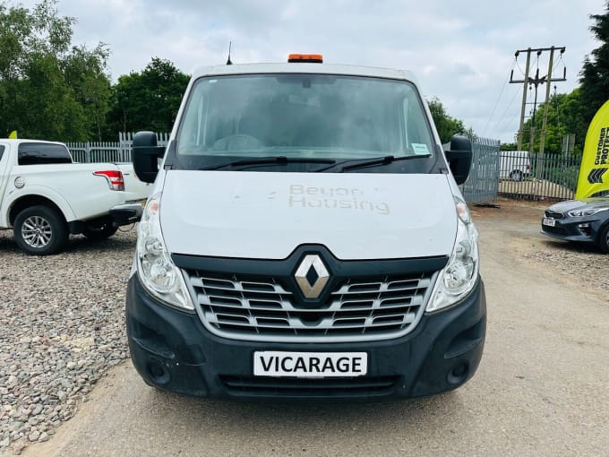 2025 Renault Master