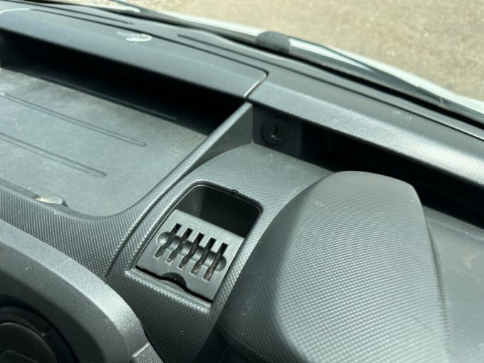 2025 Renault Master