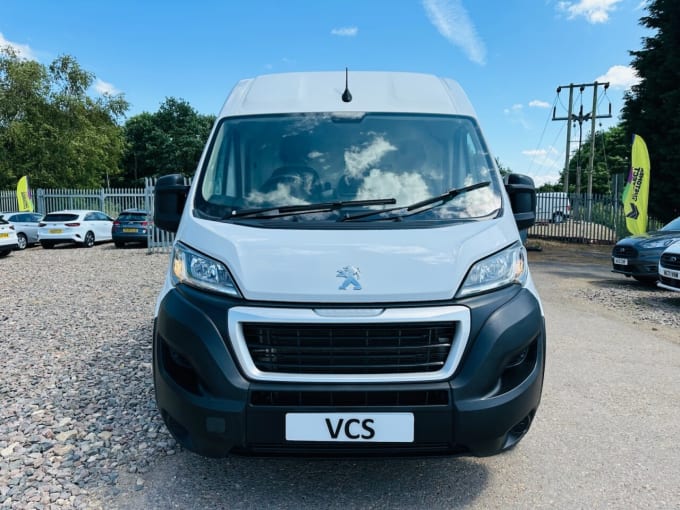 2025 Peugeot Boxer