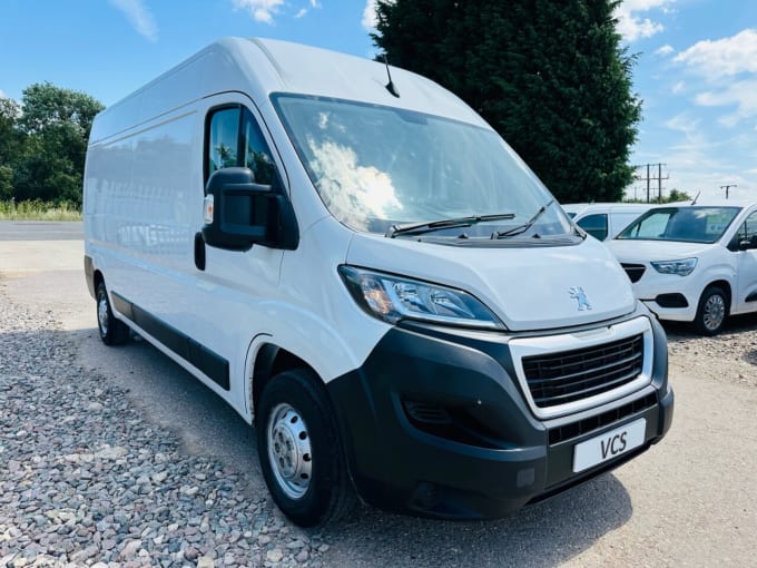 2025 Peugeot Boxer