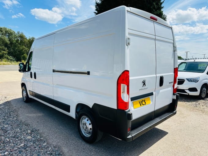 2025 Peugeot Boxer
