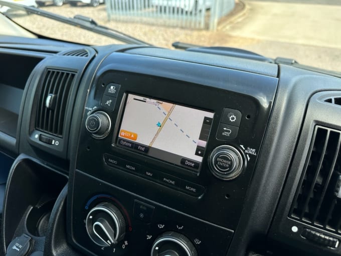 2025 Peugeot Boxer