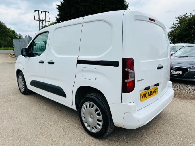 2025 Vauxhall Combo