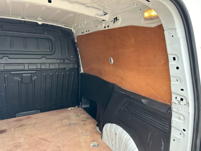 2025 Vauxhall Combo