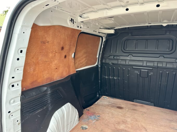 2025 Vauxhall Combo