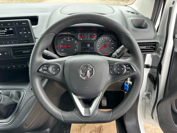 2025 Vauxhall Combo