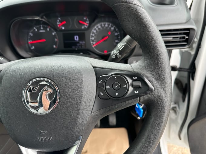 2025 Vauxhall Combo