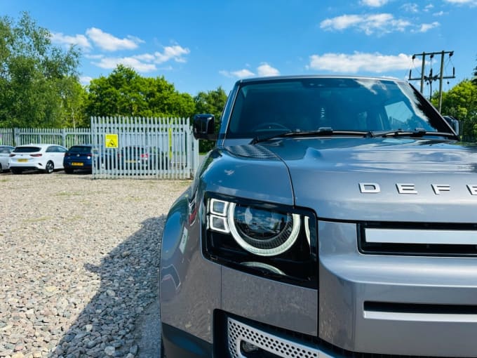 2025 Land Rover Defender