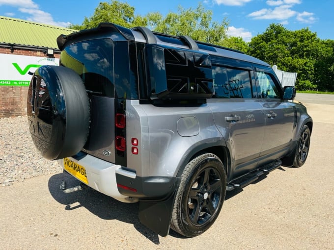2025 Land Rover Defender