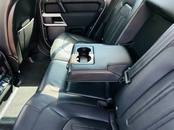 2025 Land Rover Defender