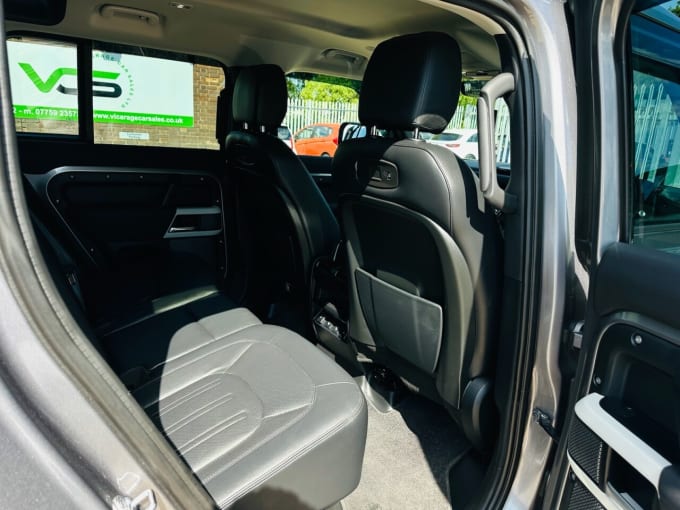 2025 Land Rover Defender