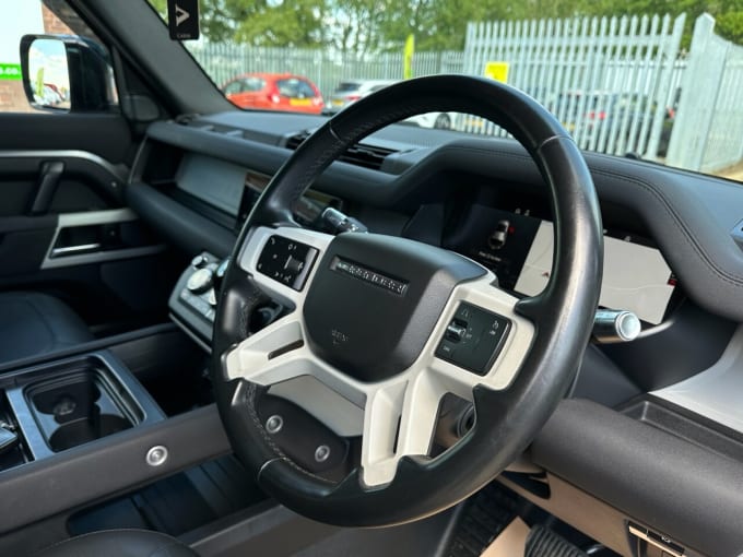 2025 Land Rover Defender