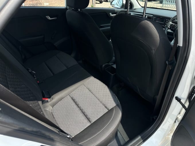 2025 Kia Rio