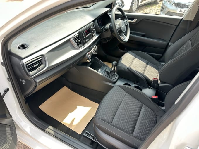 2025 Kia Rio