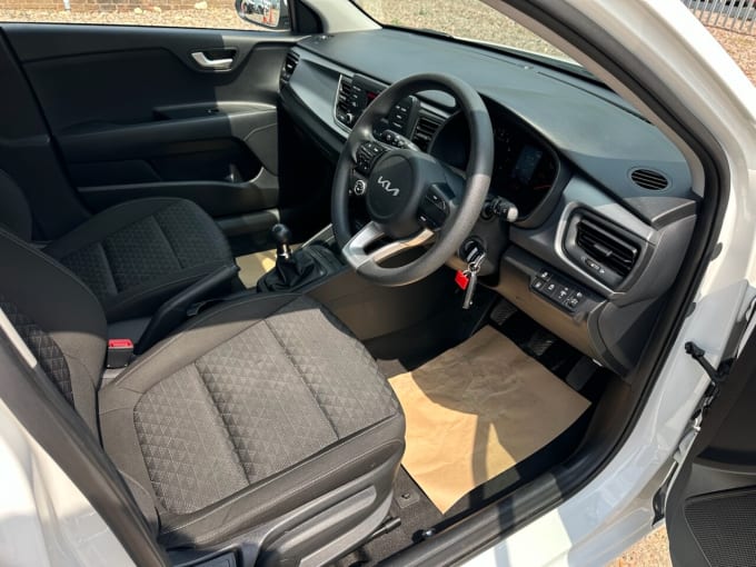 2025 Kia Rio
