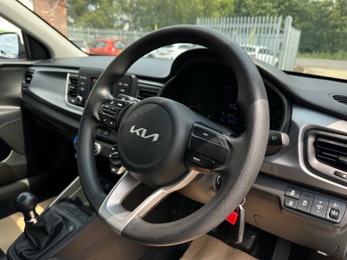 2025 Kia Rio