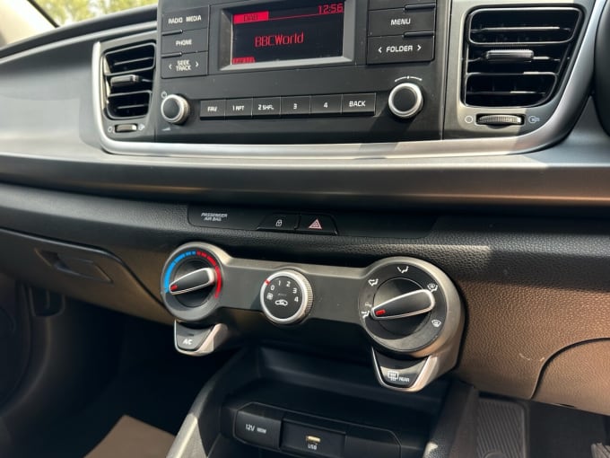 2025 Kia Rio