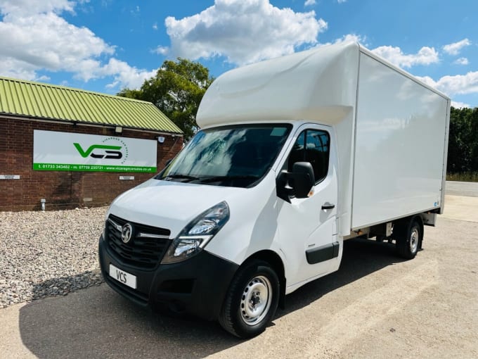 2025 Vauxhall Movano