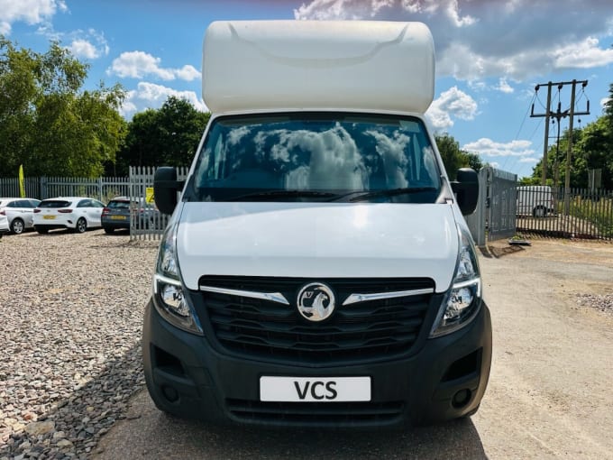 2025 Vauxhall Movano