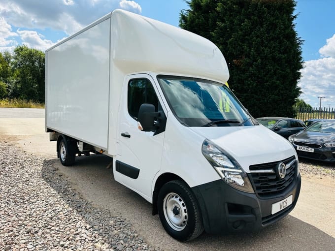 2025 Vauxhall Movano