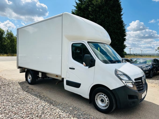 2025 Vauxhall Movano
