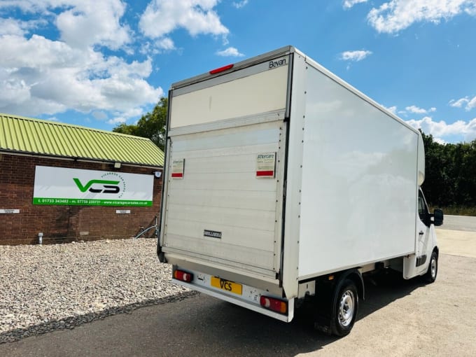 2025 Vauxhall Movano