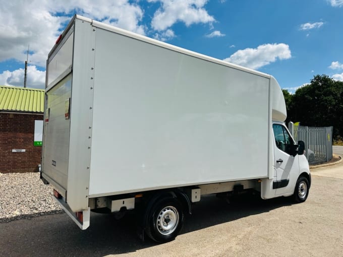 2025 Vauxhall Movano