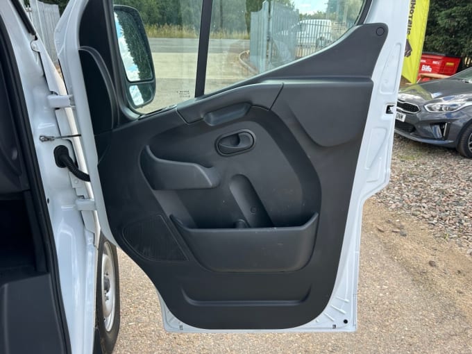2025 Vauxhall Movano