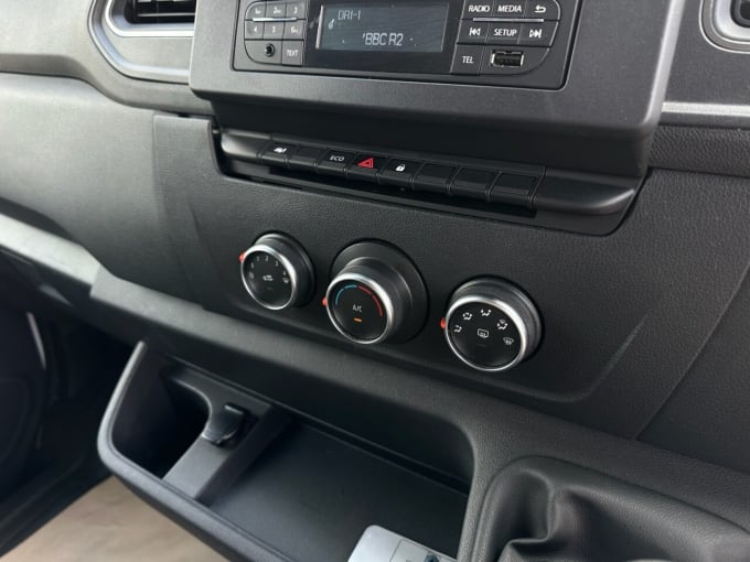 2025 Vauxhall Movano