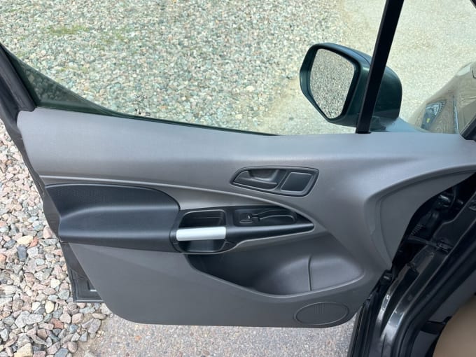 2025 Ford Transit Connect