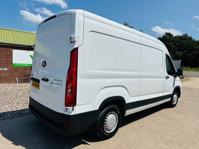 2025 Maxus Deliver 9