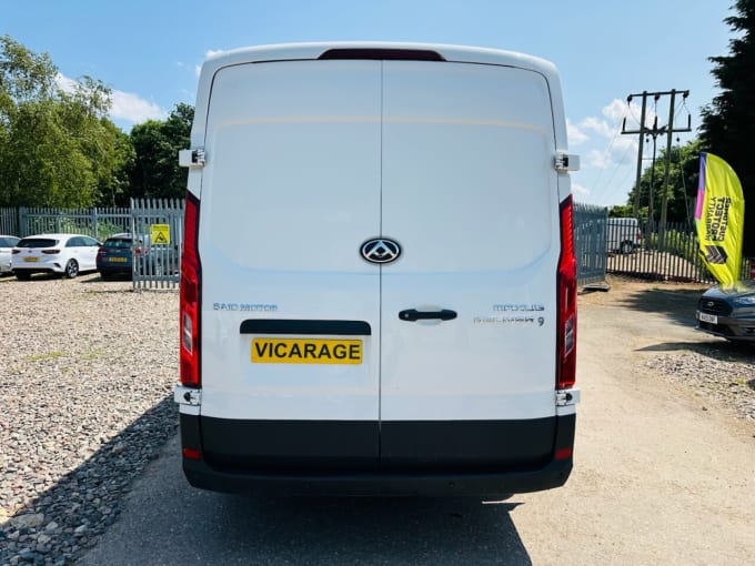 2025 Maxus Deliver 9