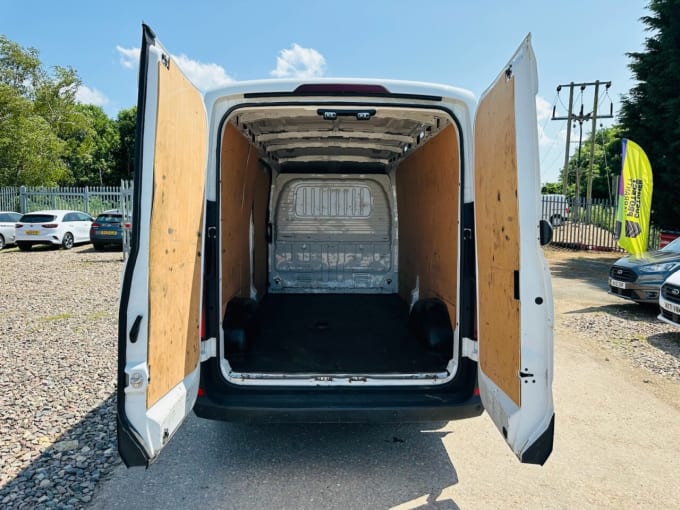 2025 Maxus Deliver 9