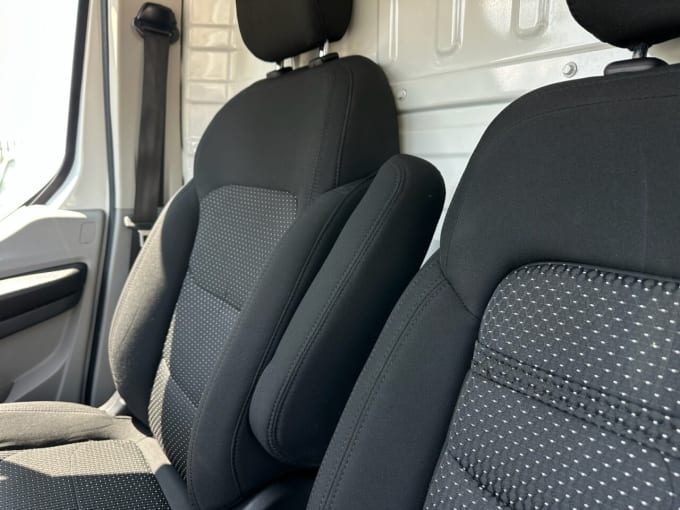 2025 Maxus Deliver 9