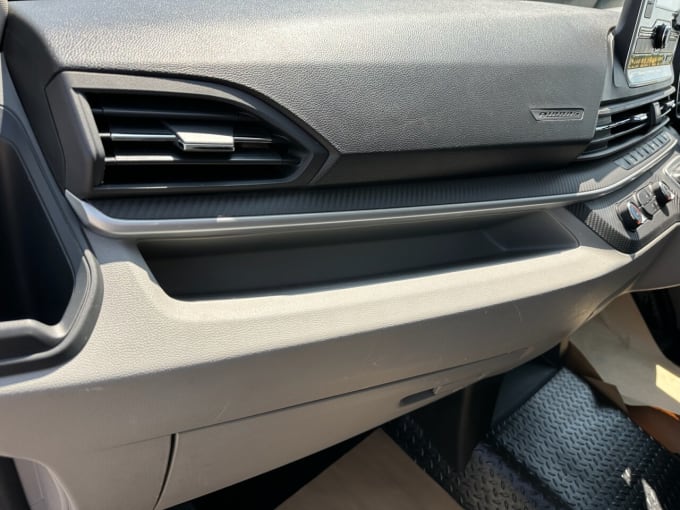 2025 Maxus Deliver 9