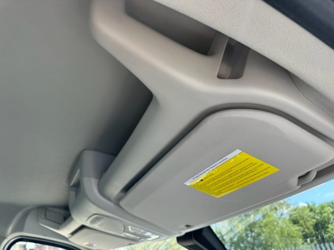 2025 Maxus Deliver 9