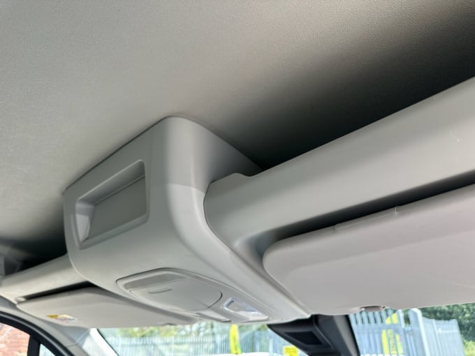 2025 Maxus Deliver 9