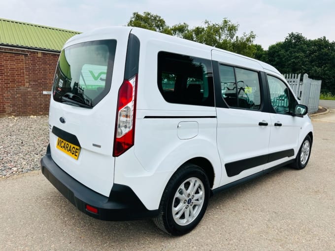 2025 Ford Grand Tourneo Connect