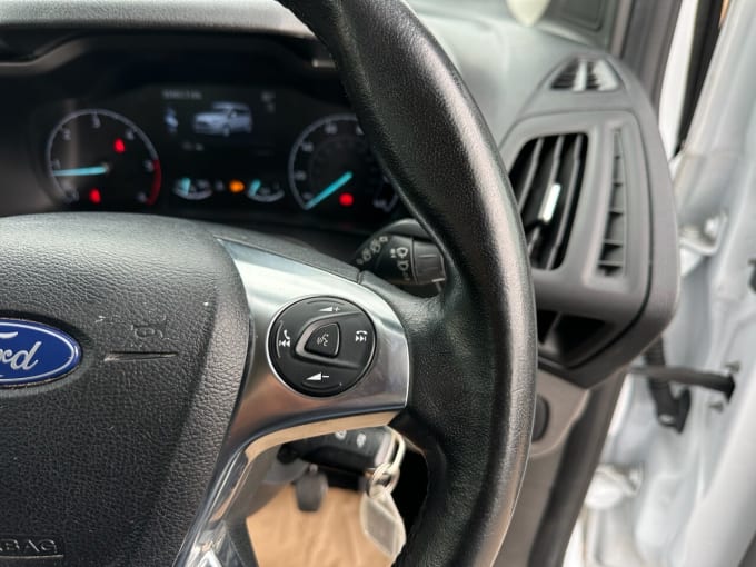 2025 Ford Grand Tourneo Connect