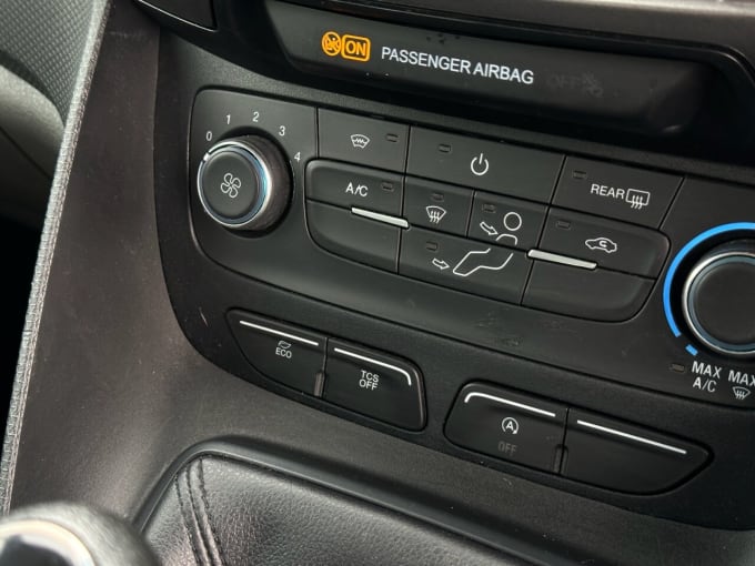 2025 Ford Grand Tourneo Connect