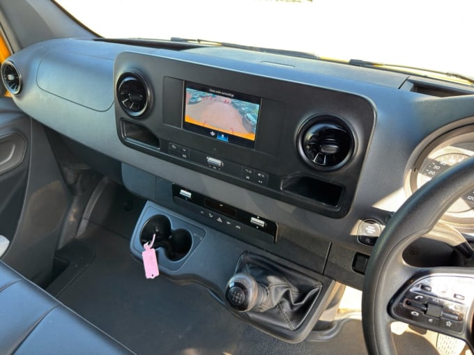 2025 Mercedes-benz Sprinter