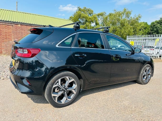 2025 Kia Ceed
