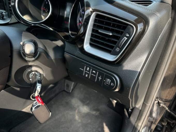 2025 Kia Ceed