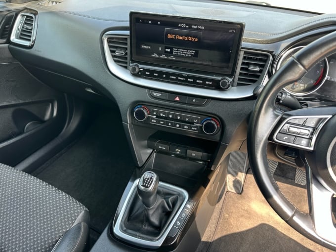 2025 Kia Ceed