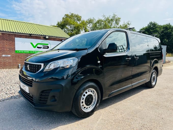 2025 Peugeot Expert